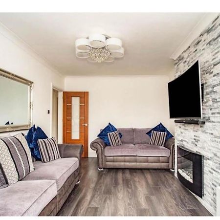 2 Bed - Walking Distance To Harry Potter Studio 沃特福德 外观 照片